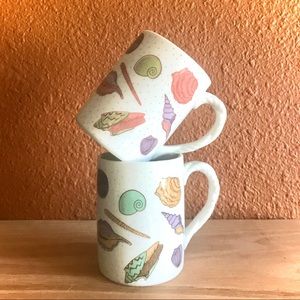 Vtg Seashell Mugs